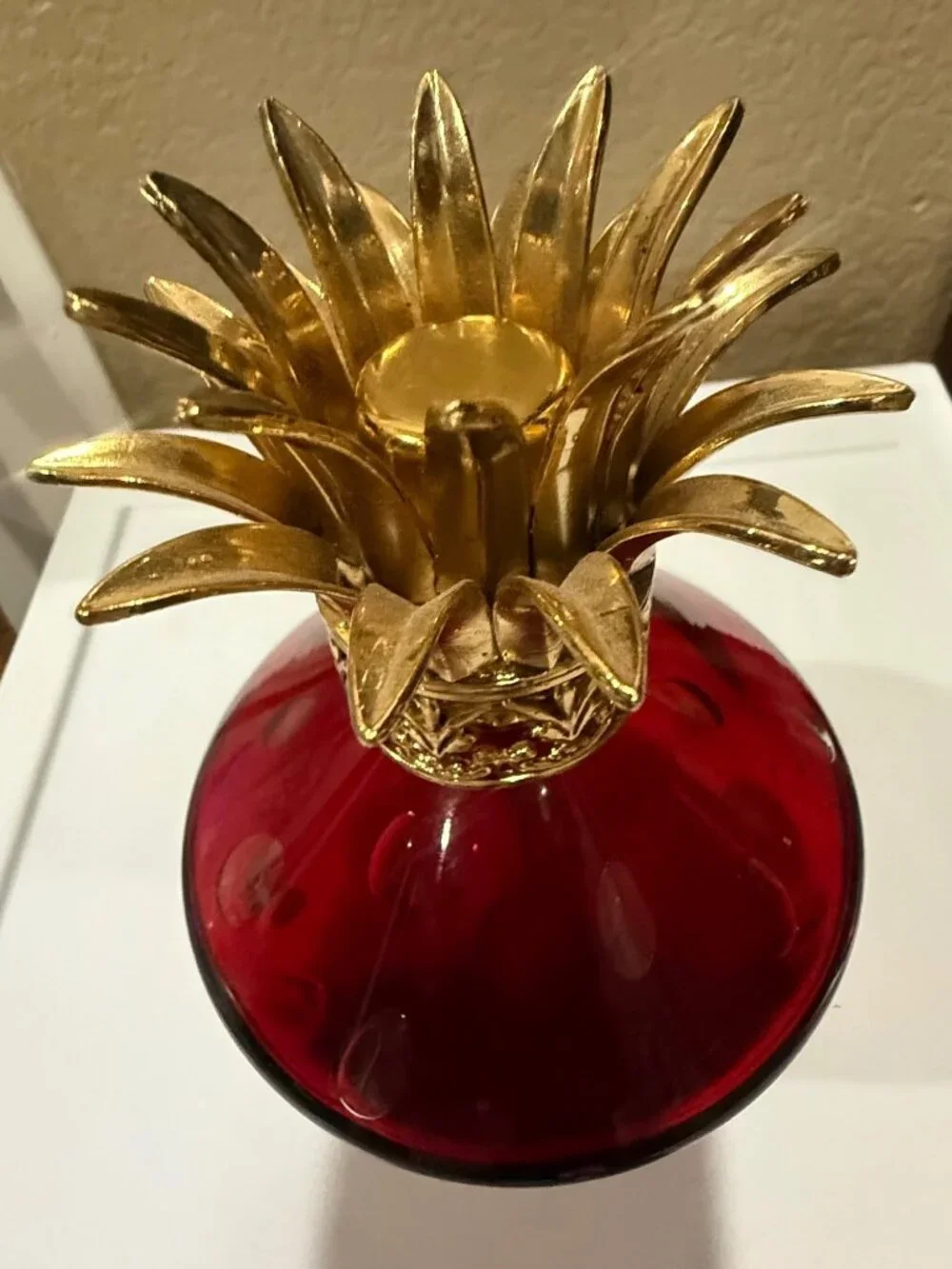 Lantern Light-Red & Gold Pineapple-Shaped Glass Vase With bubble spots 11”